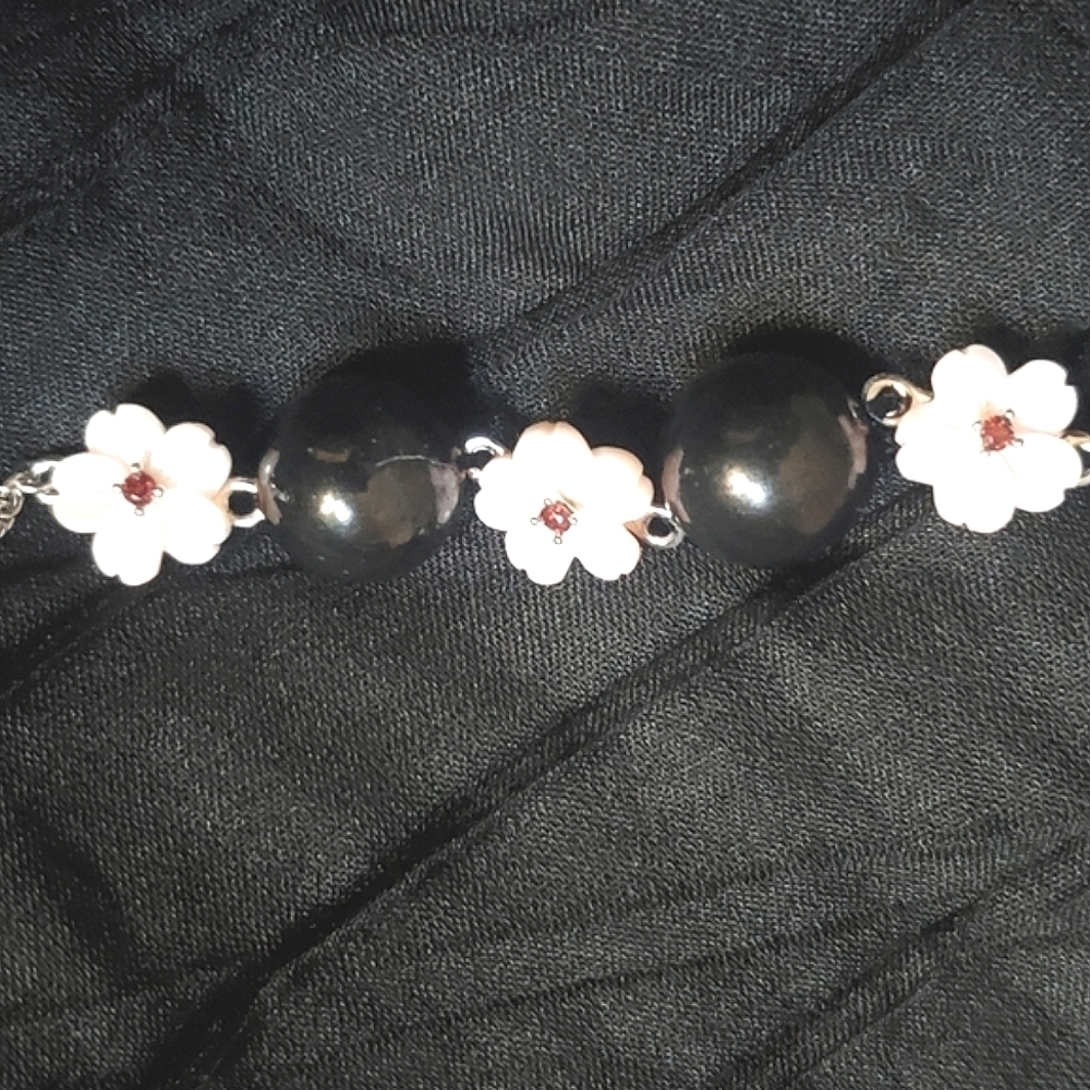Shungite Mother of Pearl Garnet Beaded Bracelet - Picture 6 of 7